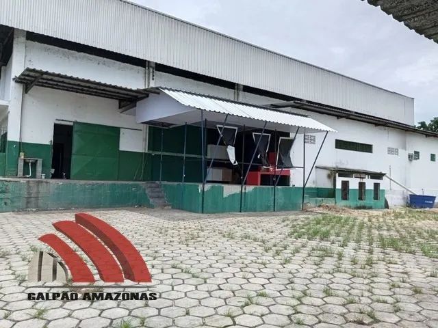 LOCAÇÃO - Galpão 1.200m² c/ Doca no Petrópolis