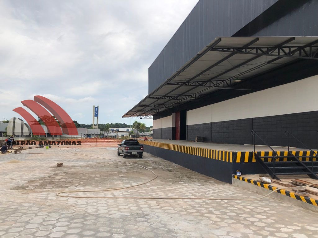 LOCAÇÃO - Galpão 4.600m² na Av. Torquato Tapajós c/ Pátio e Vestiário