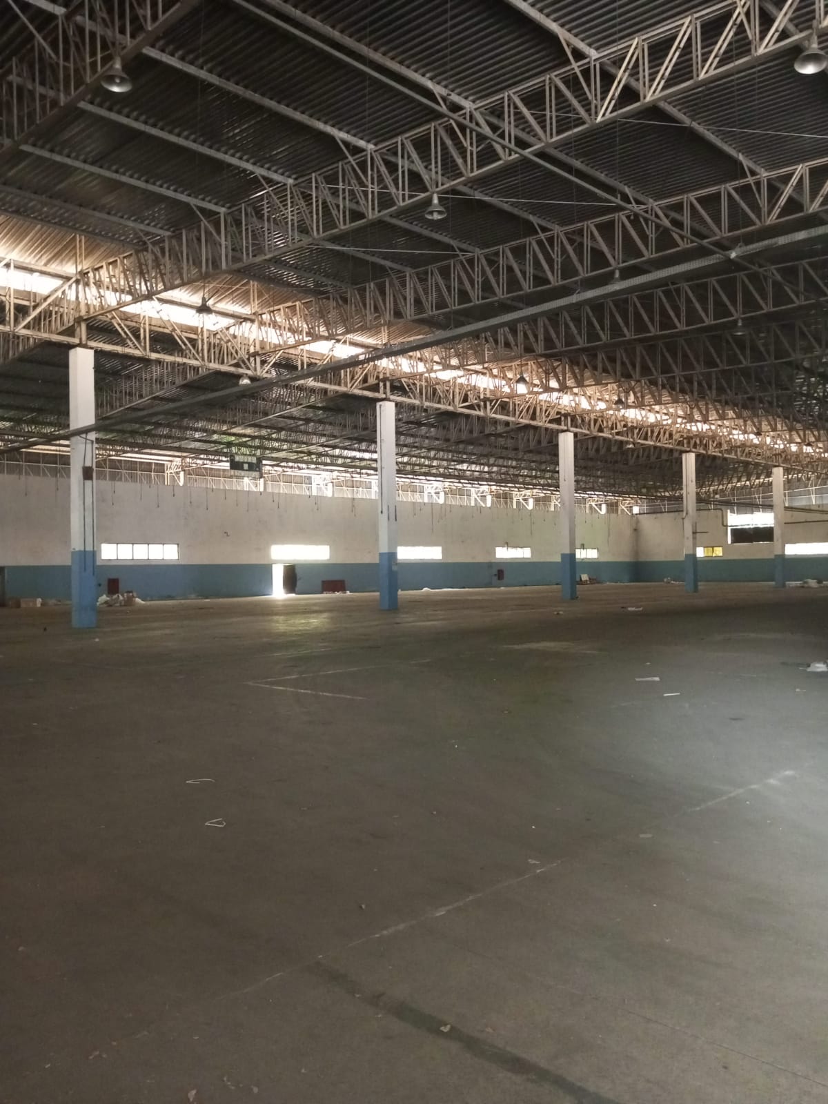 LOCAÇÃO- Galpão 6.420M² no corado com Habite-se tipo 5 Industrial